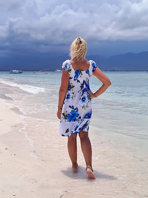 kesämekko sininen Lyhyt kukkamekko - Blommig klänning kort