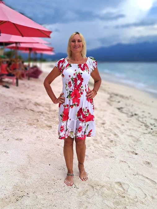 kukkamekko punainen Lyhyt kukkamekko - Blommig klänning kort